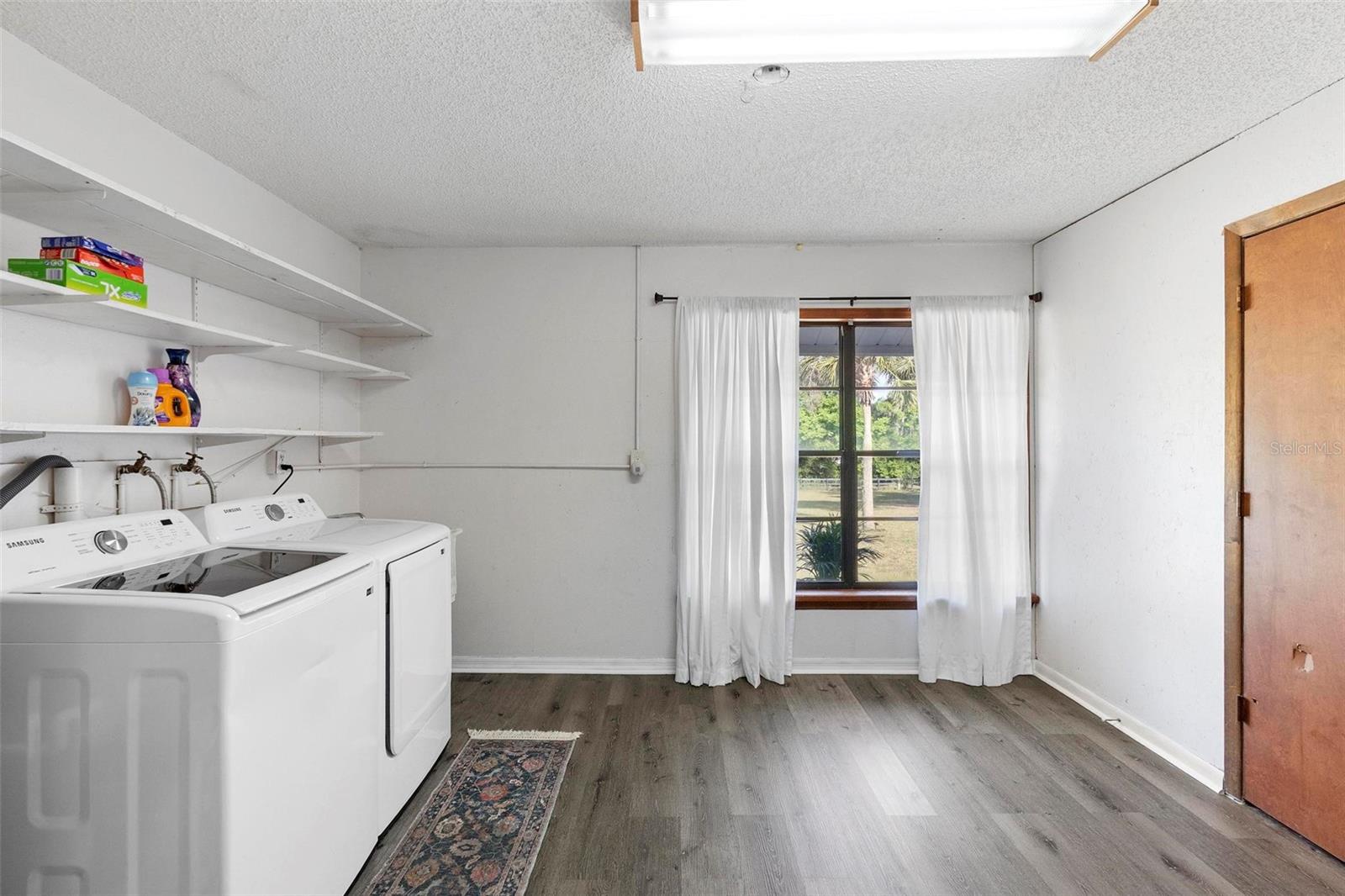 1560 S PEARL ST, DELAND, FL, 32720