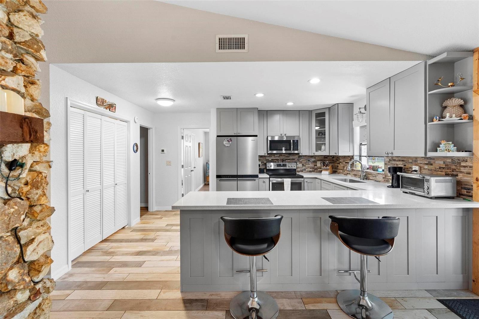 1560 S PEARL ST, DELAND, FL, 32720