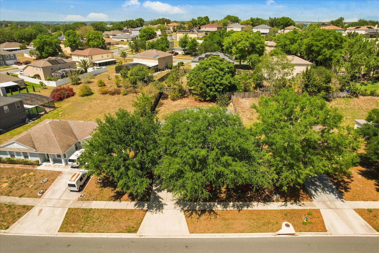 1824 RIDGE VALLEY ST, CLERMONT, FL, 34711