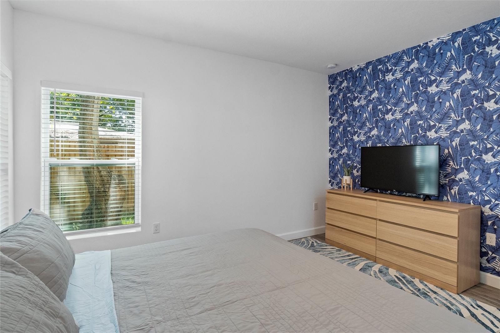 1432 19TH ST S, ST PETERSBURG, FL, 33712