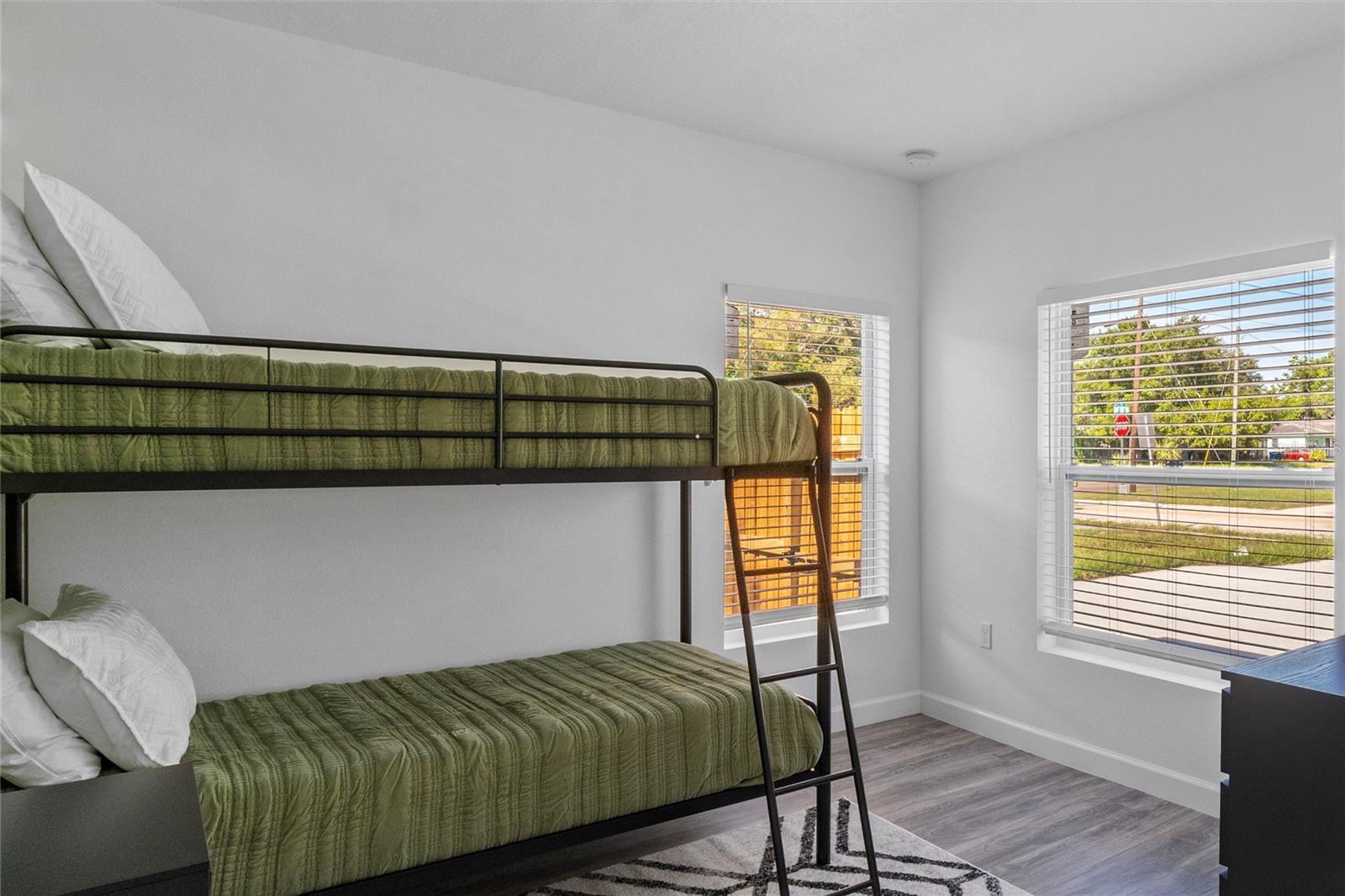 1432 19TH ST S, ST PETERSBURG, FL, 33712