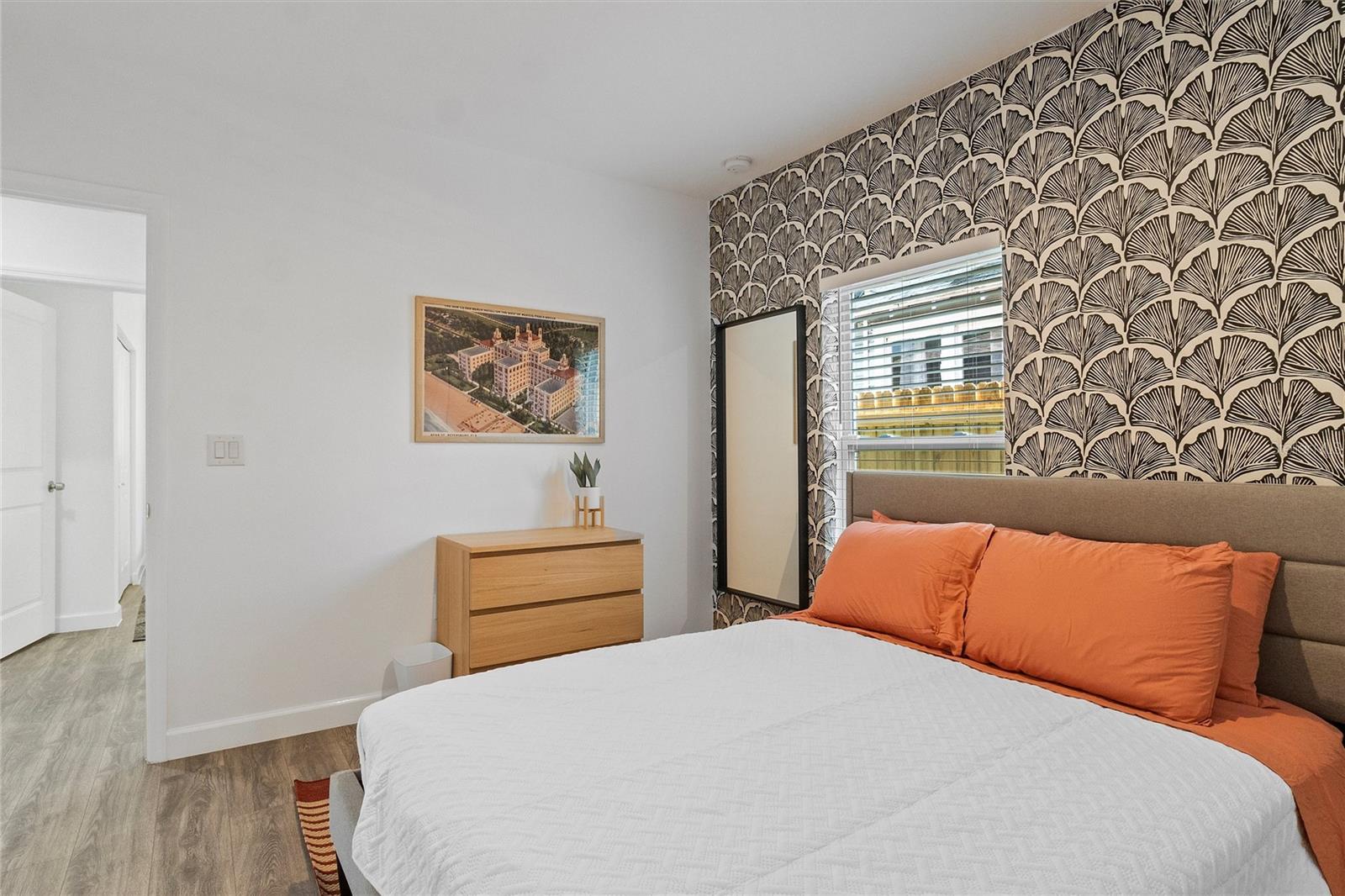 1432 19TH ST S, ST PETERSBURG, FL, 33712