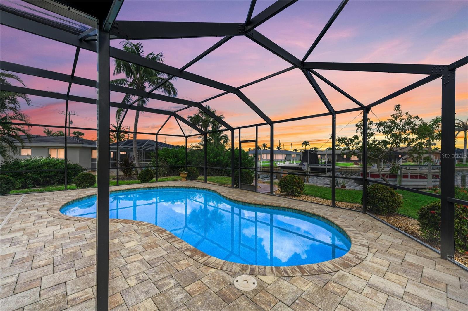 200 CAPRI ISLES CT, PUNTA GORDA, FL, 33950