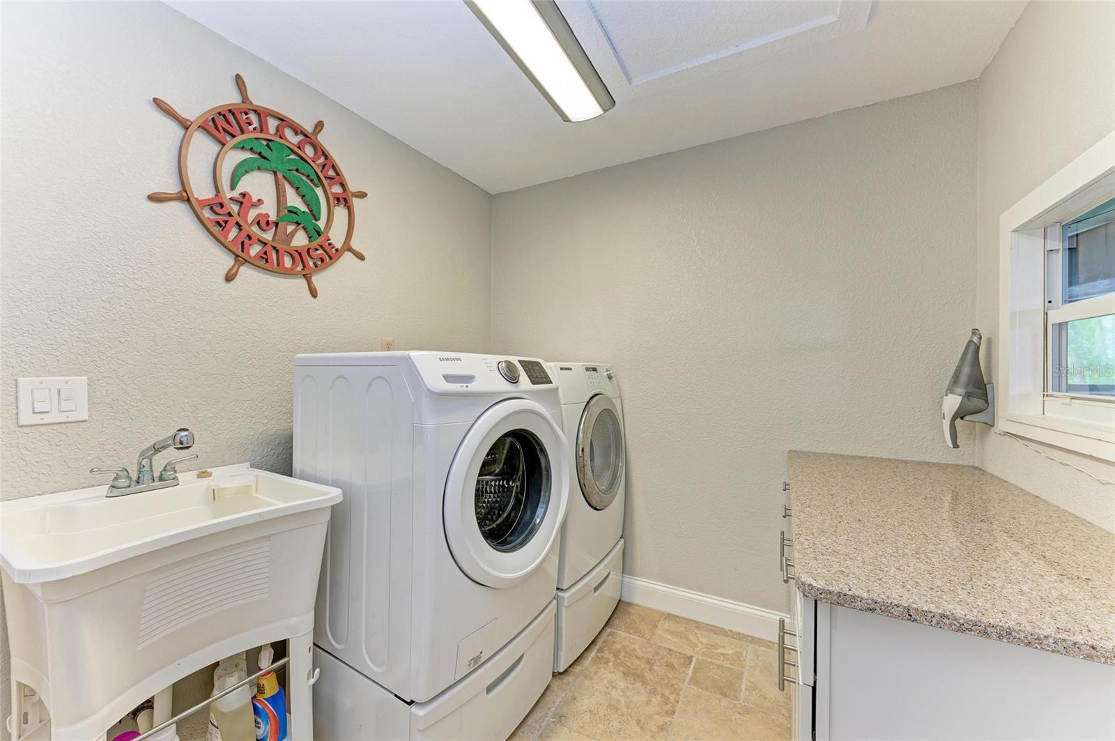 200 CAPRI ISLES CT, PUNTA GORDA, FL, 33950