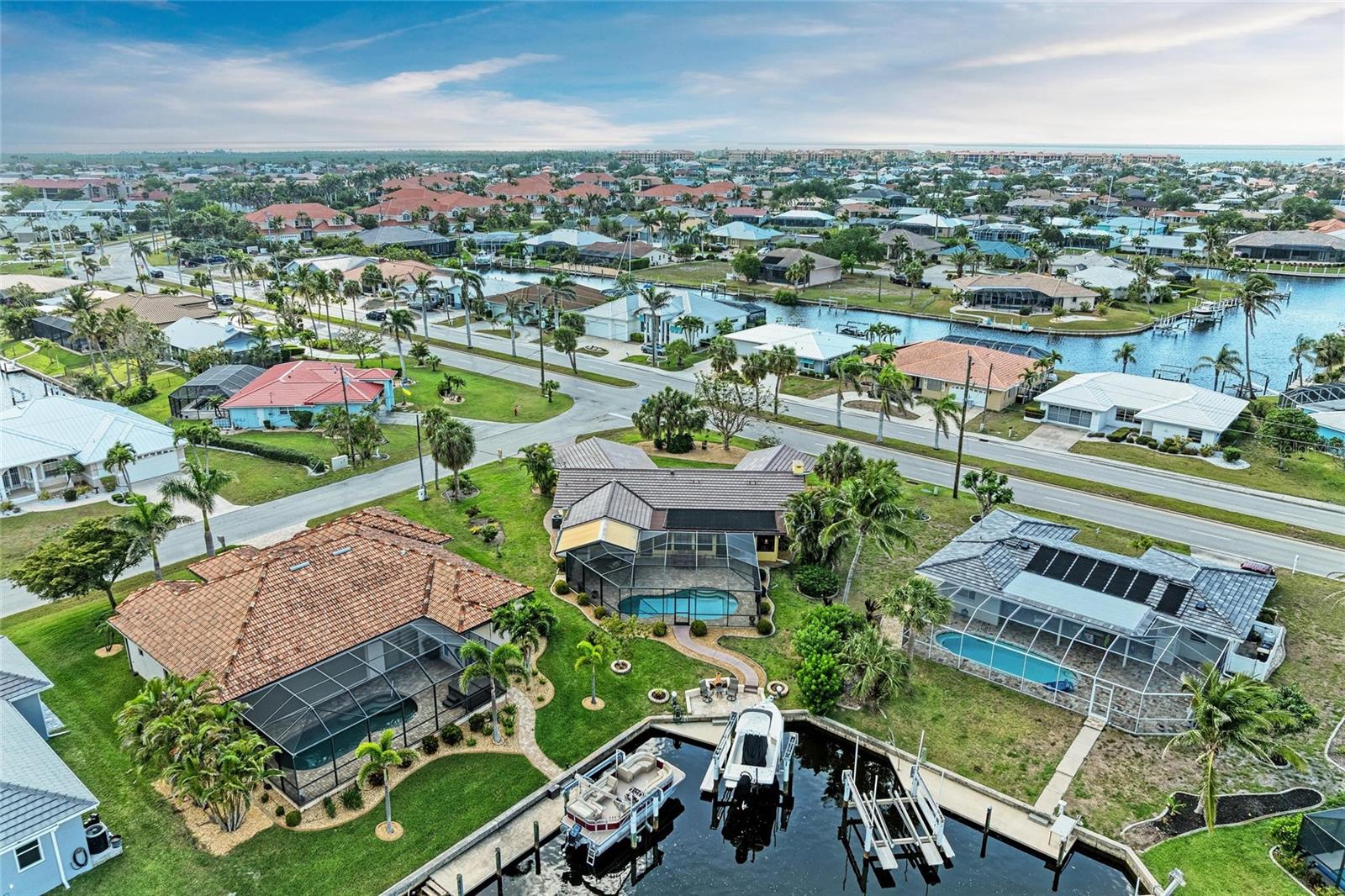 200 CAPRI ISLES CT, PUNTA GORDA, FL, 33950