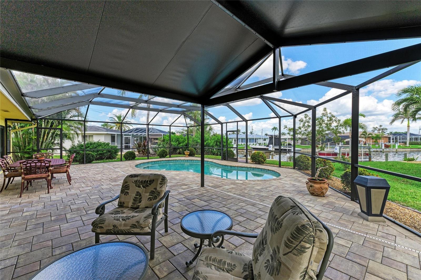 200 CAPRI ISLES CT, PUNTA GORDA, FL, 33950