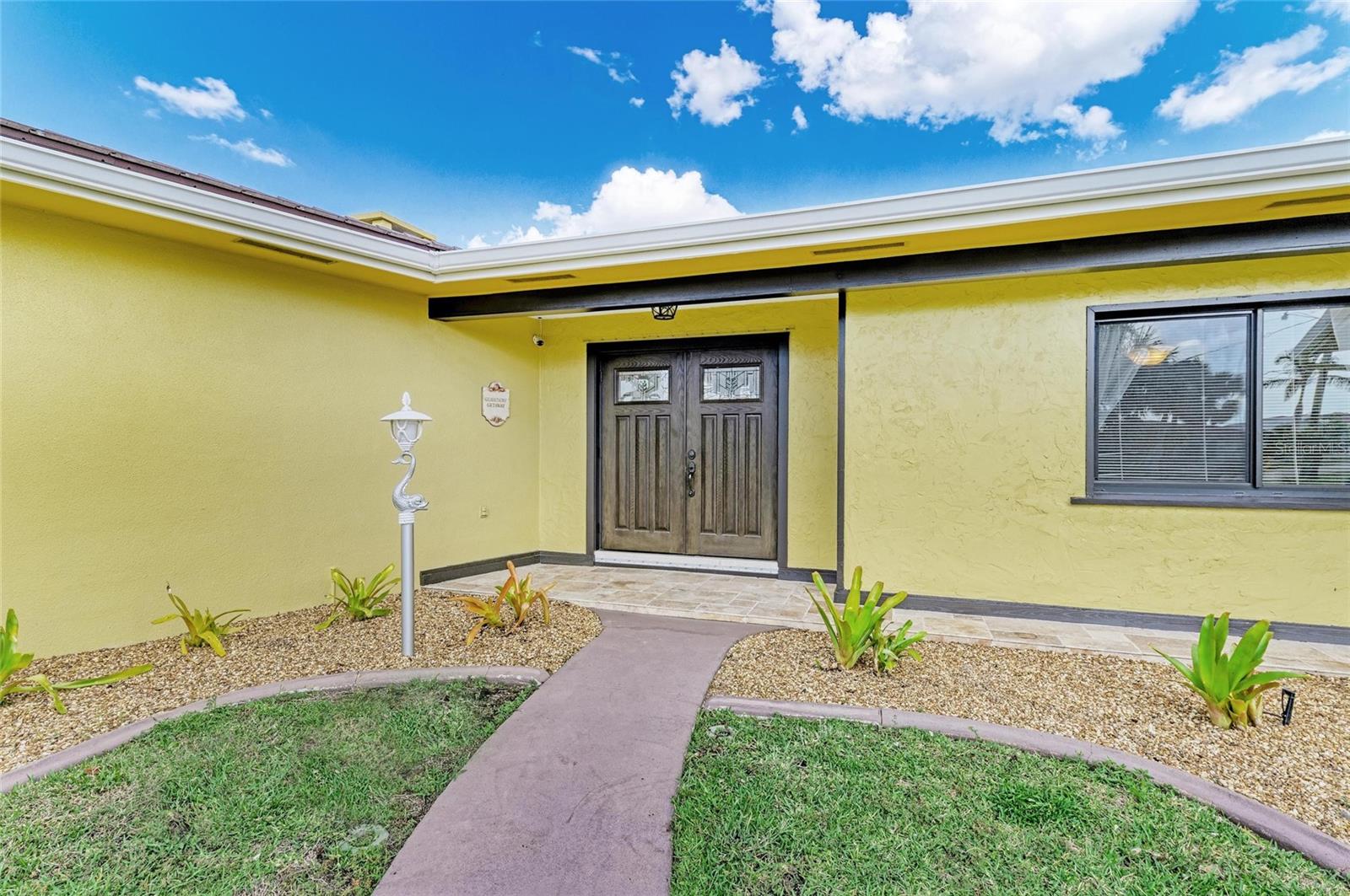 200 CAPRI ISLES CT, PUNTA GORDA, FL, 33950