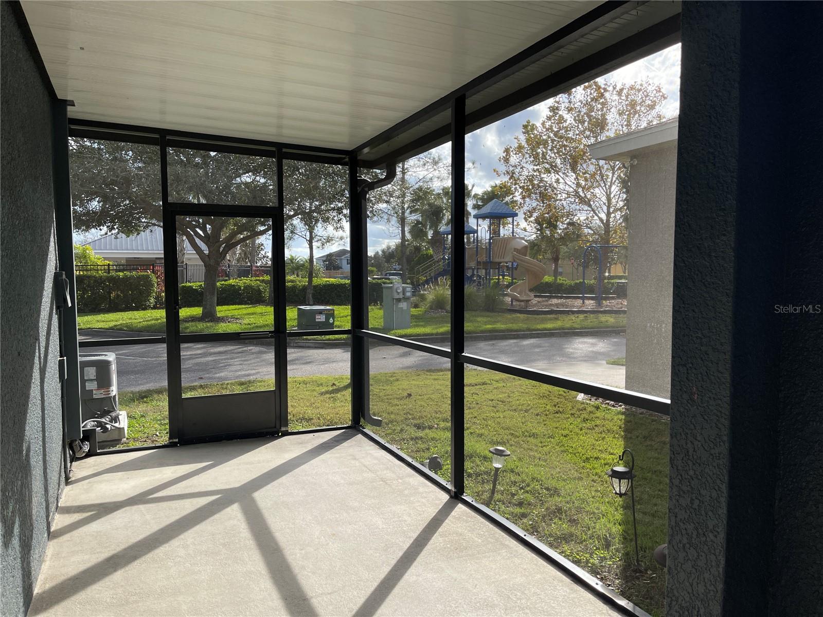 9209 ENGLISH OAKS LN, RIVERVIEW, FL, 33578