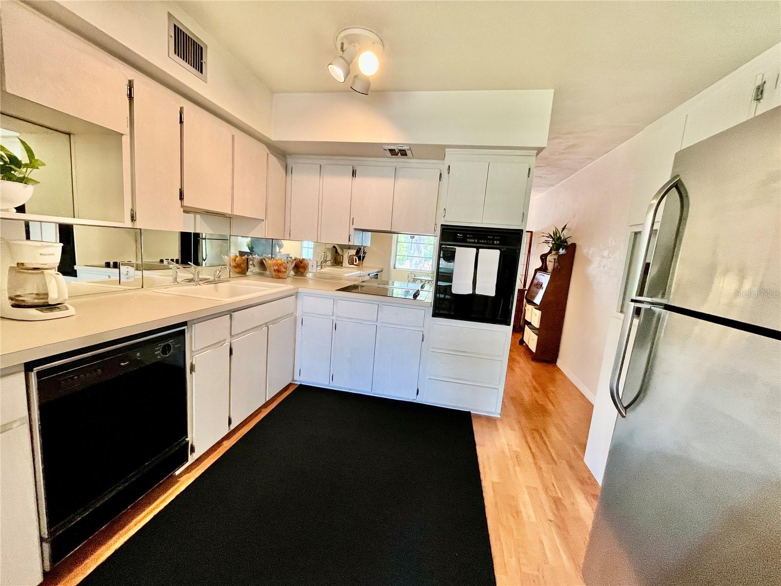 2020 WORLD PARKWAY BLVD #42, CLEARWATER, FL, 33763