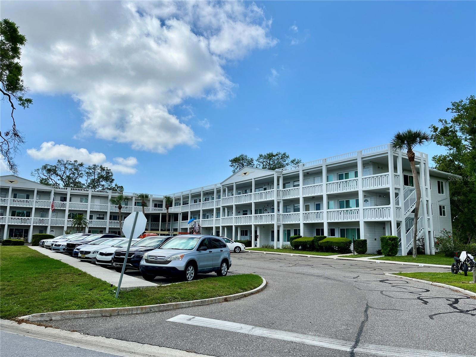 2020 WORLD PARKWAY BLVD #42, CLEARWATER, FL, 33763