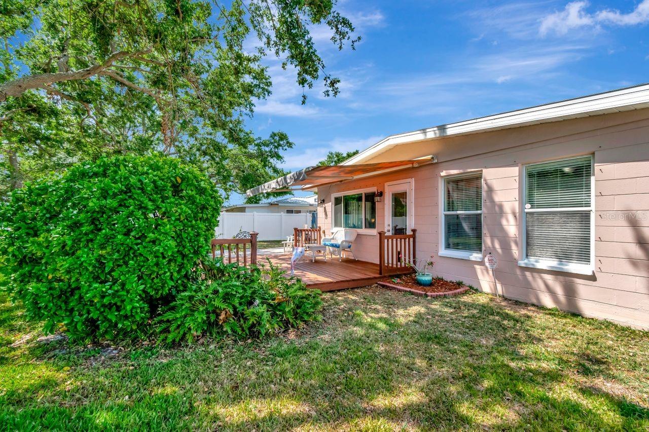 940 43RD AVE NE, ST PETERSBURG, FL, 33703