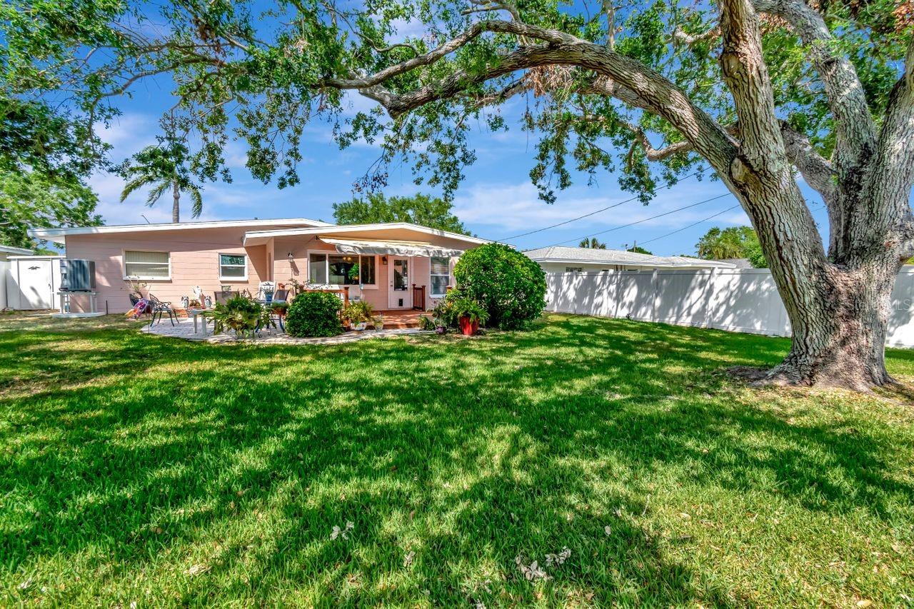 940 43RD AVE NE, ST PETERSBURG, FL, 33703