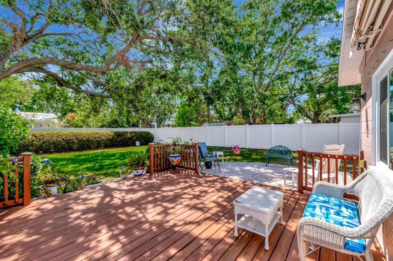 940 43RD AVE NE, ST PETERSBURG, FL, 33703