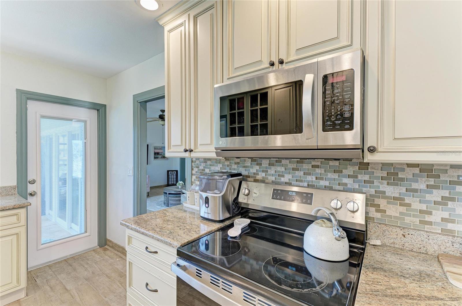 10003 SANDPIPER RD E, BRADENTON, FL, 34209