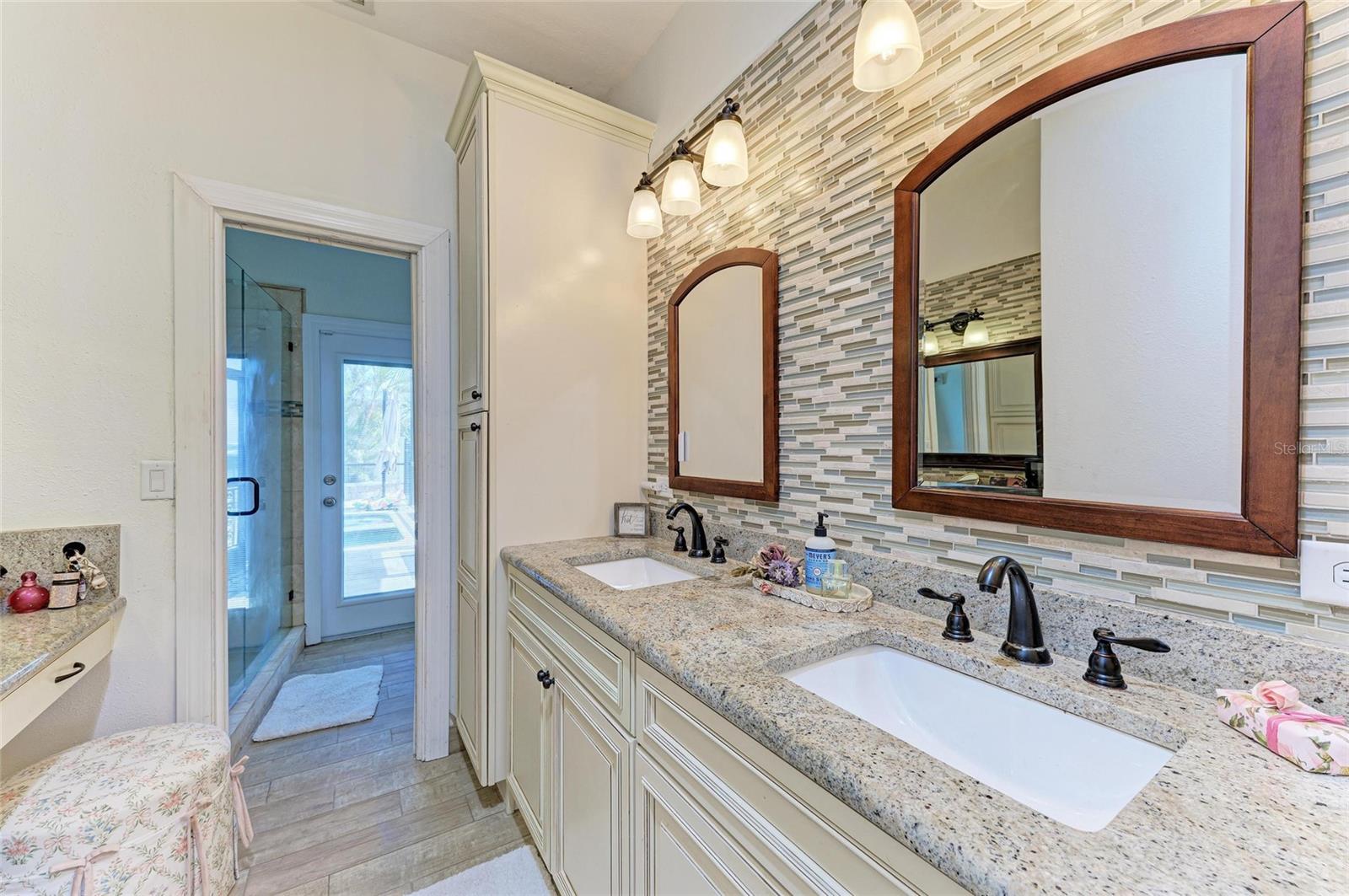 10003 SANDPIPER RD E, BRADENTON, FL, 34209