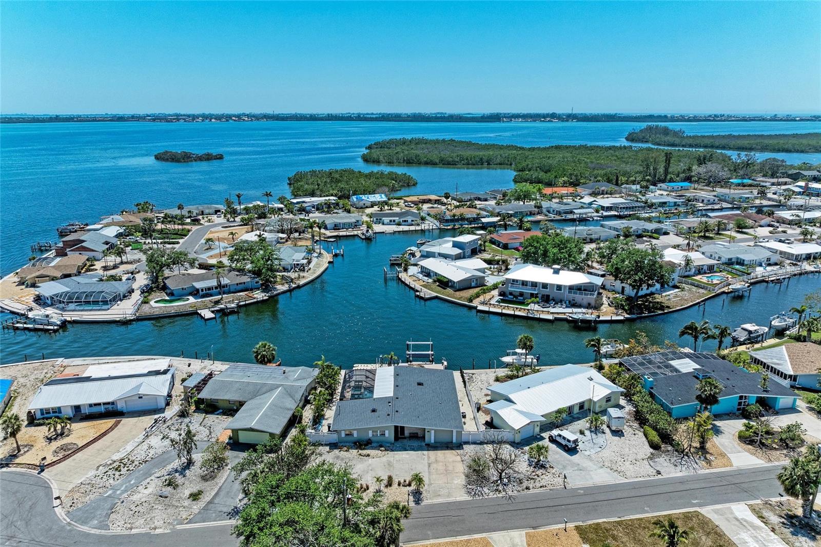 10003 SANDPIPER RD E, BRADENTON, FL, 34209