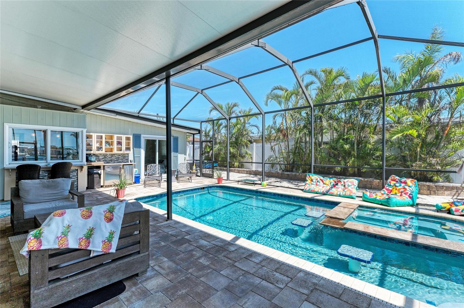 10003 SANDPIPER RD E, BRADENTON, FL, 34209