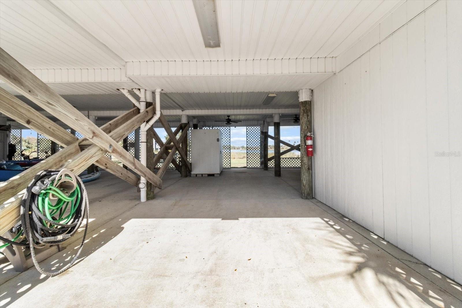 2871 N RIVERS EDGE BLVD, CRYSTAL RIVER, FL, 34429