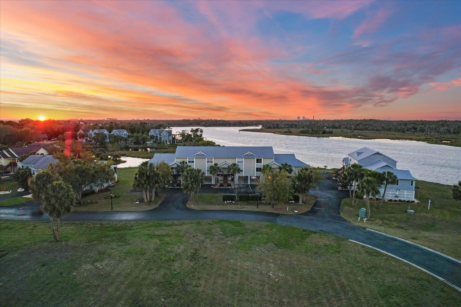 2871 N RIVERS EDGE BLVD, CRYSTAL RIVER, FL, 34429