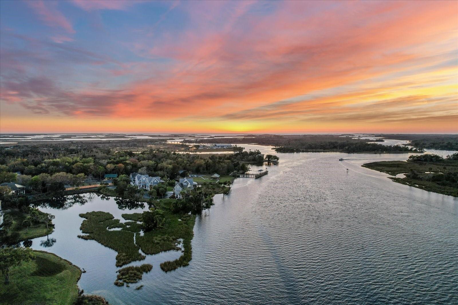 2871 N RIVERS EDGE BLVD, CRYSTAL RIVER, FL, 34429