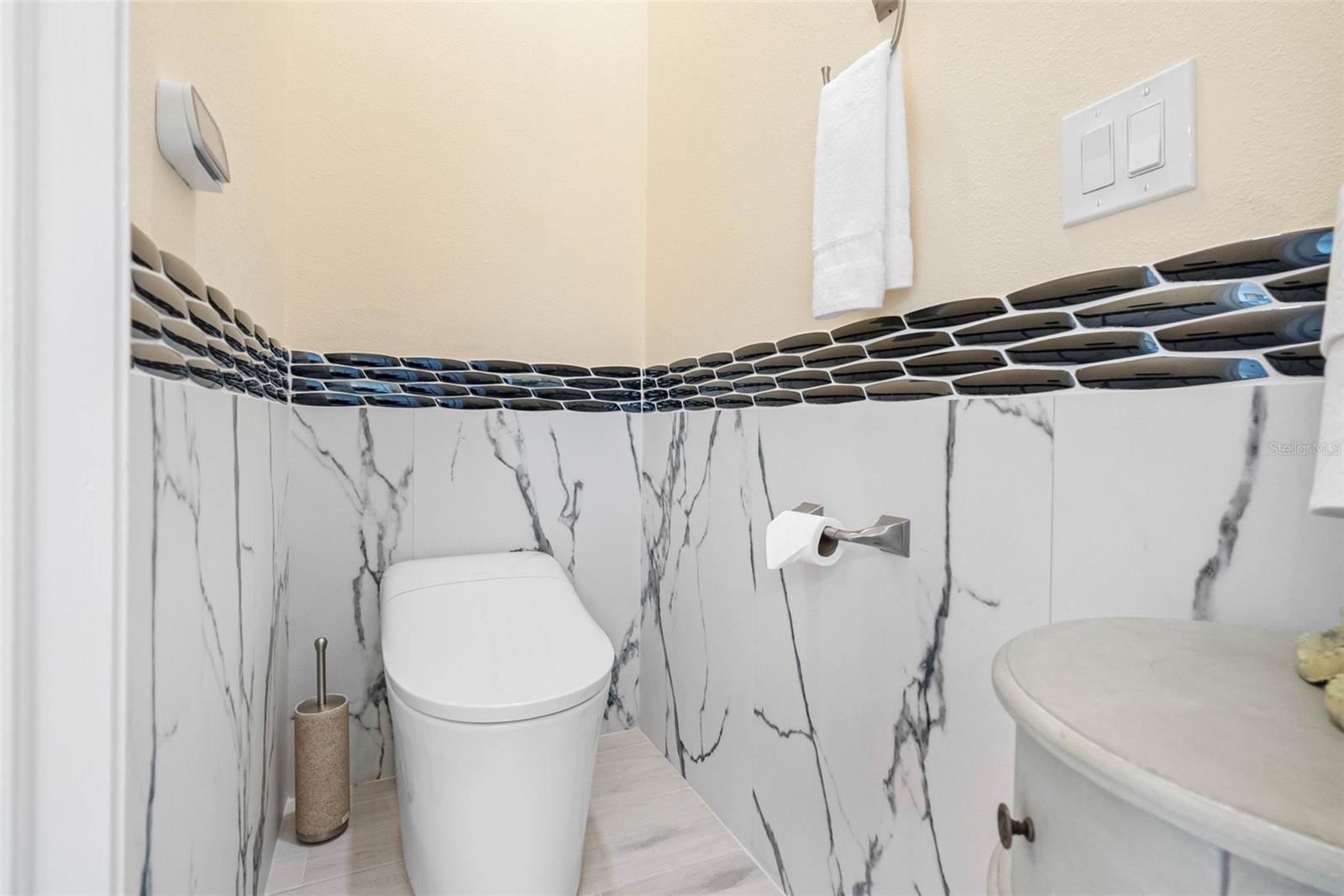 9897 SAGO POINT DR, SEMINOLE, FL, 33777