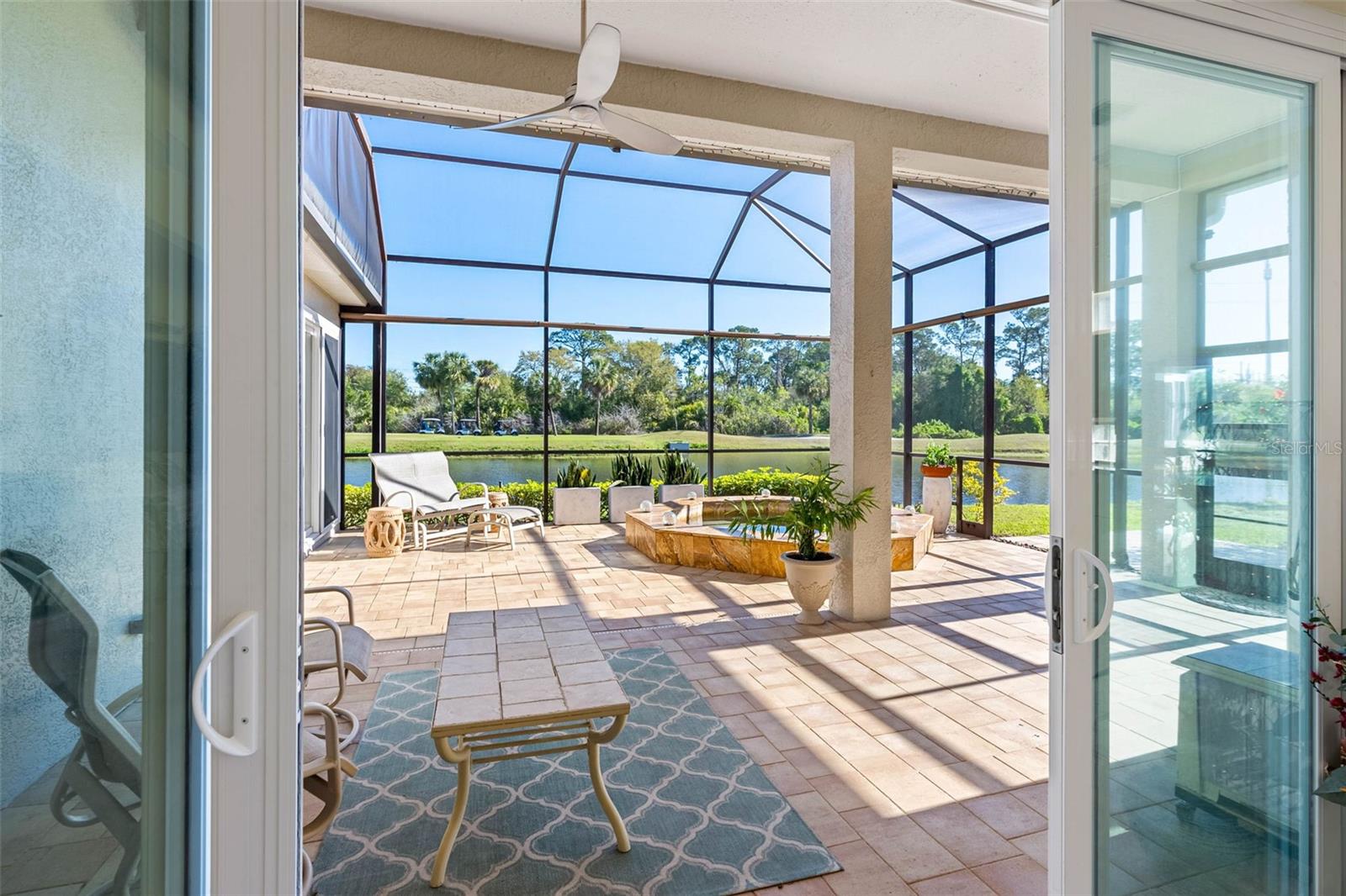 9897 SAGO POINT DR, SEMINOLE, FL, 33777