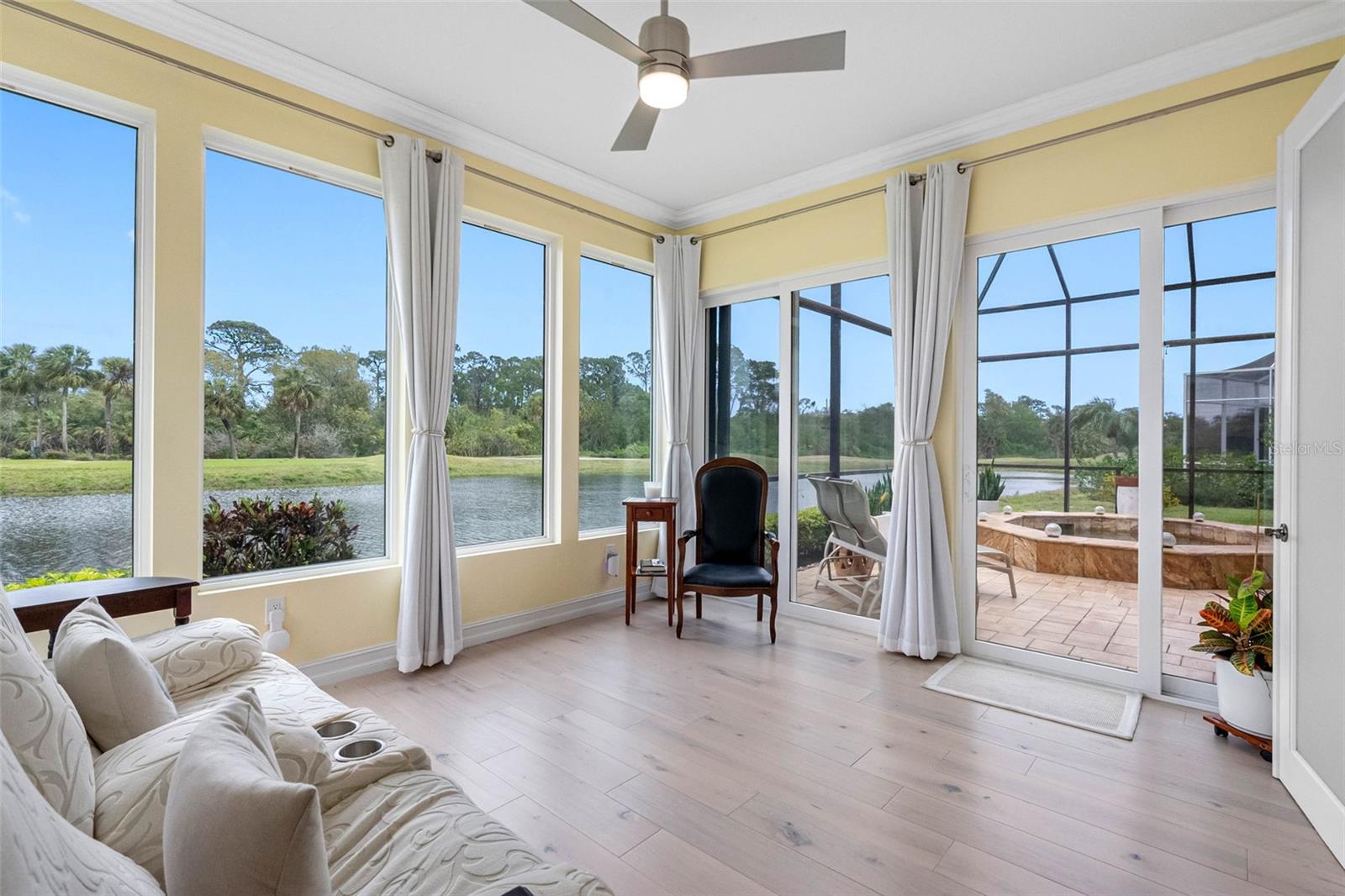 9897 SAGO POINT DR, SEMINOLE, FL, 33777