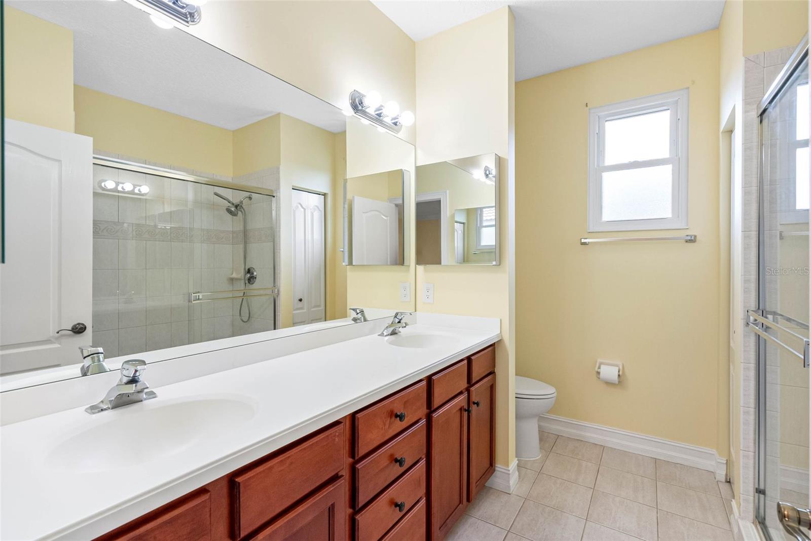 9897 SAGO POINT DR, SEMINOLE, FL, 33777