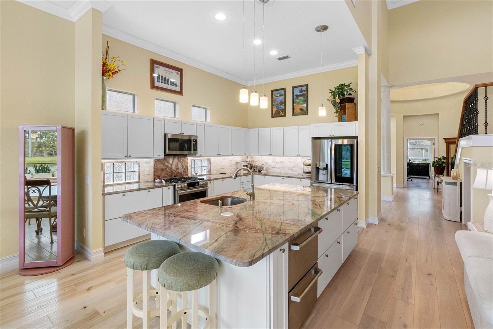 9897 SAGO POINT DR, SEMINOLE, FL, 33777