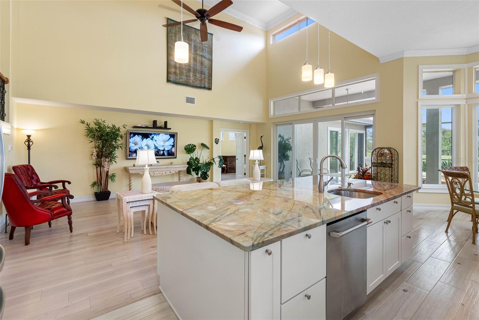 9897 SAGO POINT DR, SEMINOLE, FL, 33777