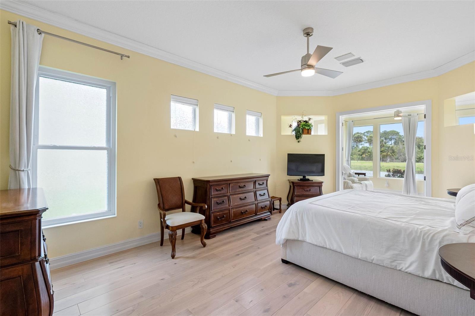 9897 SAGO POINT DR, SEMINOLE, FL, 33777