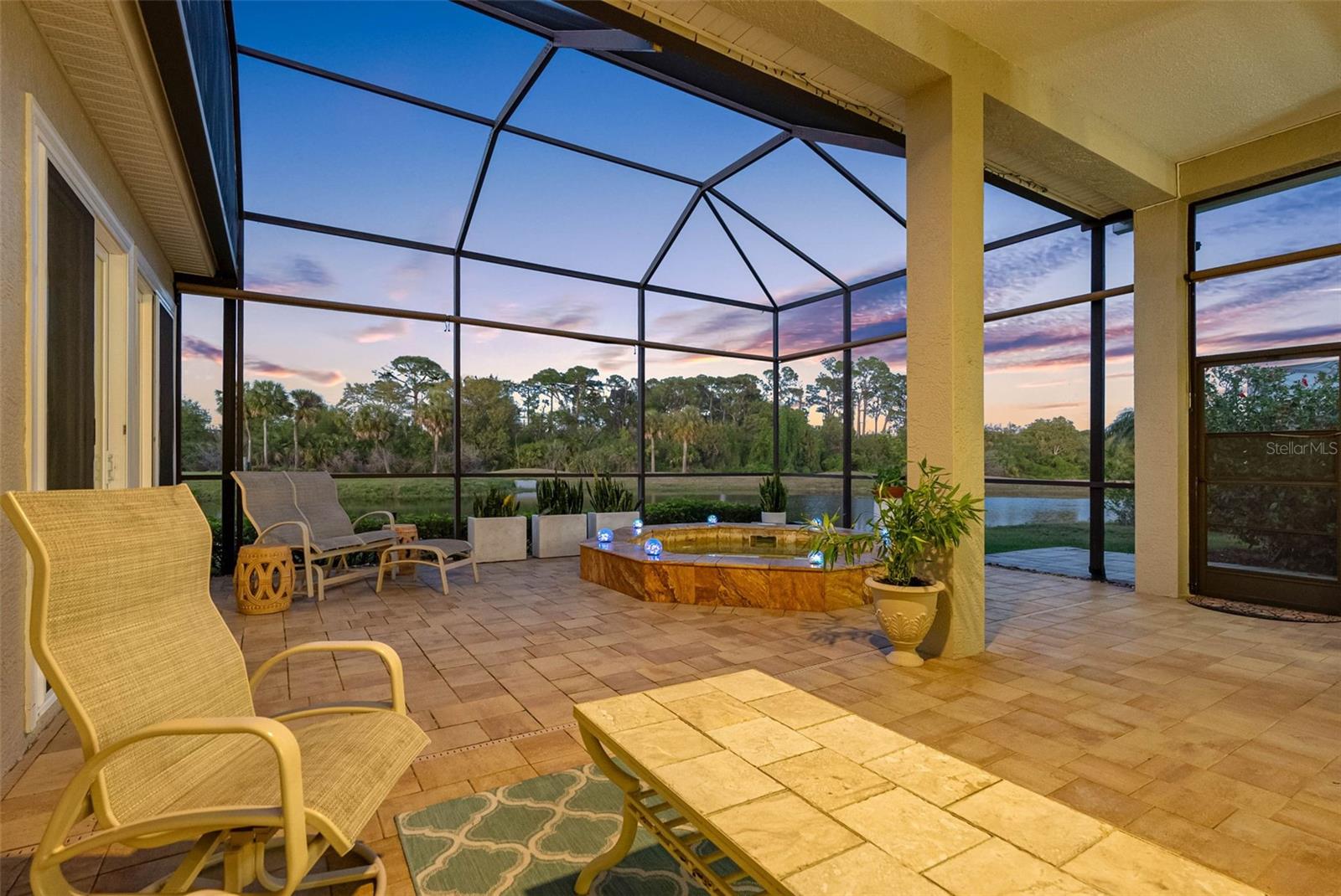 9897 SAGO POINT DR, SEMINOLE, FL, 33777