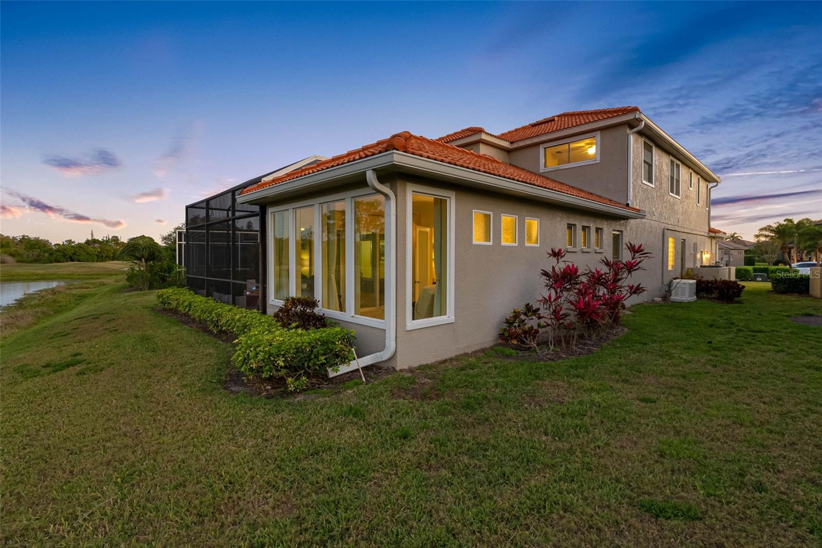 9897 SAGO POINT DR, SEMINOLE, FL, 33777