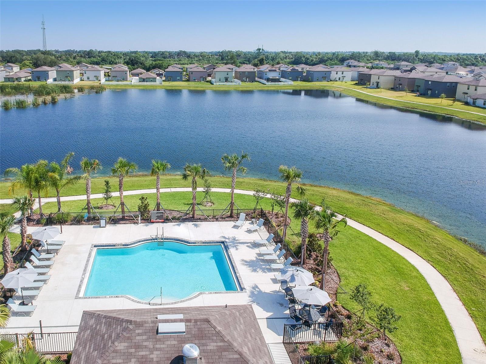 633 ROYAL EMPRESS DR, RUSKIN, FL, 33570