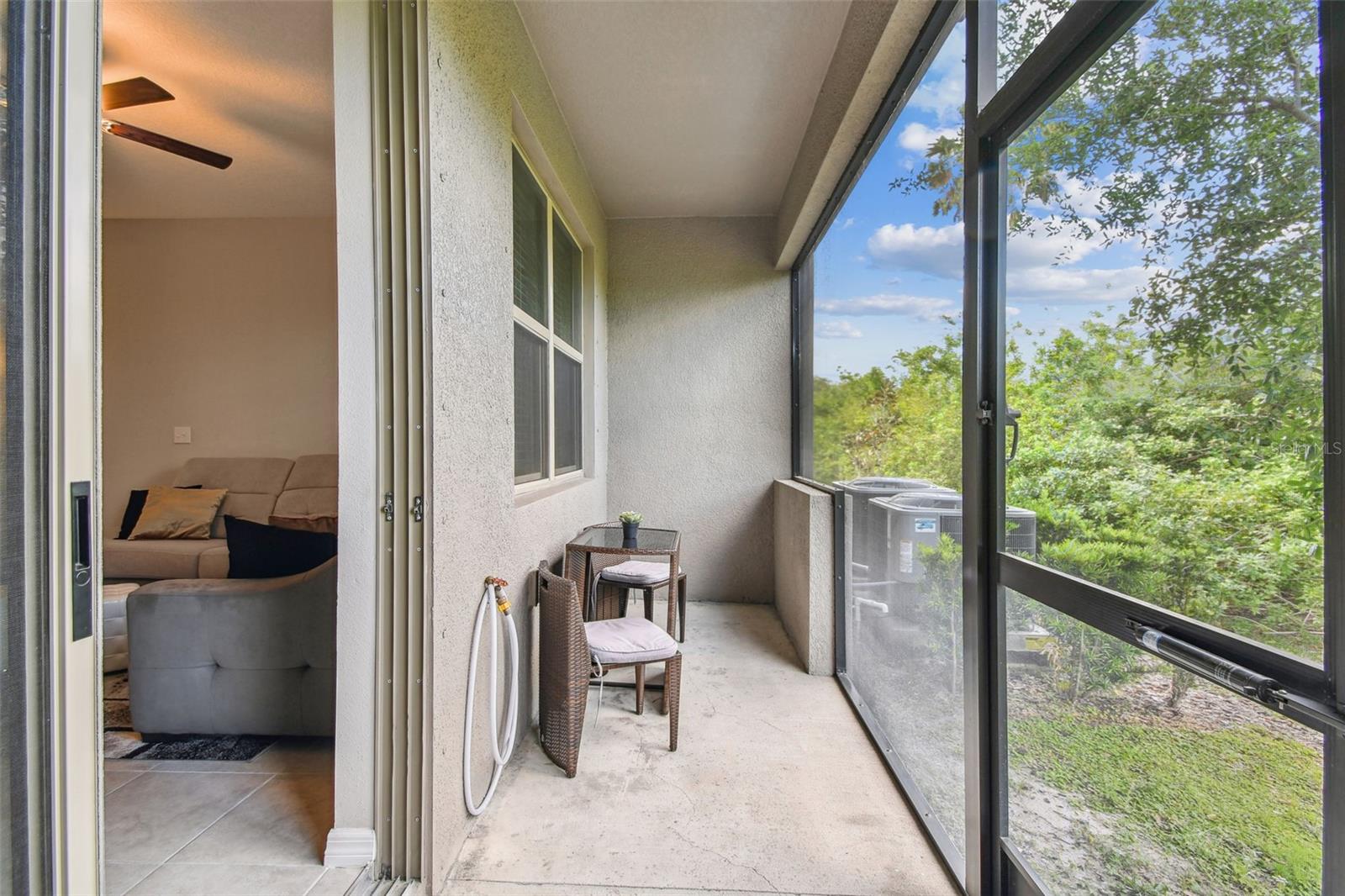 633 ROYAL EMPRESS DR, RUSKIN, FL, 33570