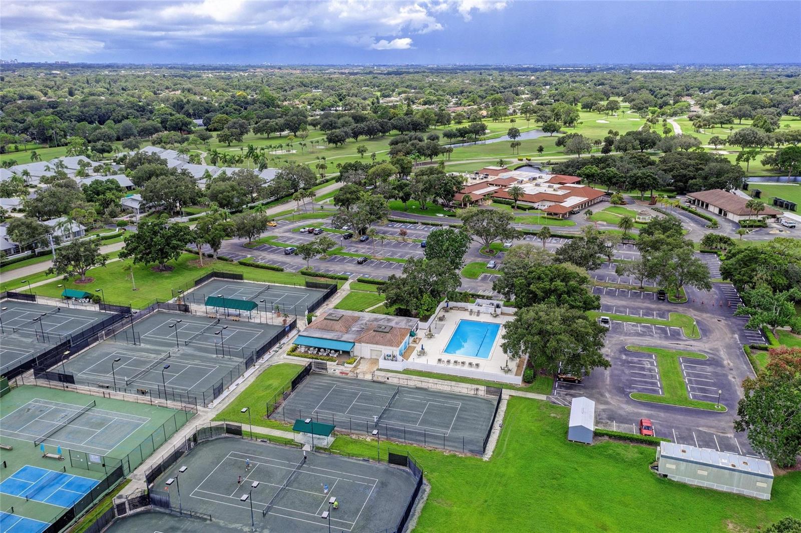 5630 GOLF POINTE DR #108, SARASOTA, FL, 34243