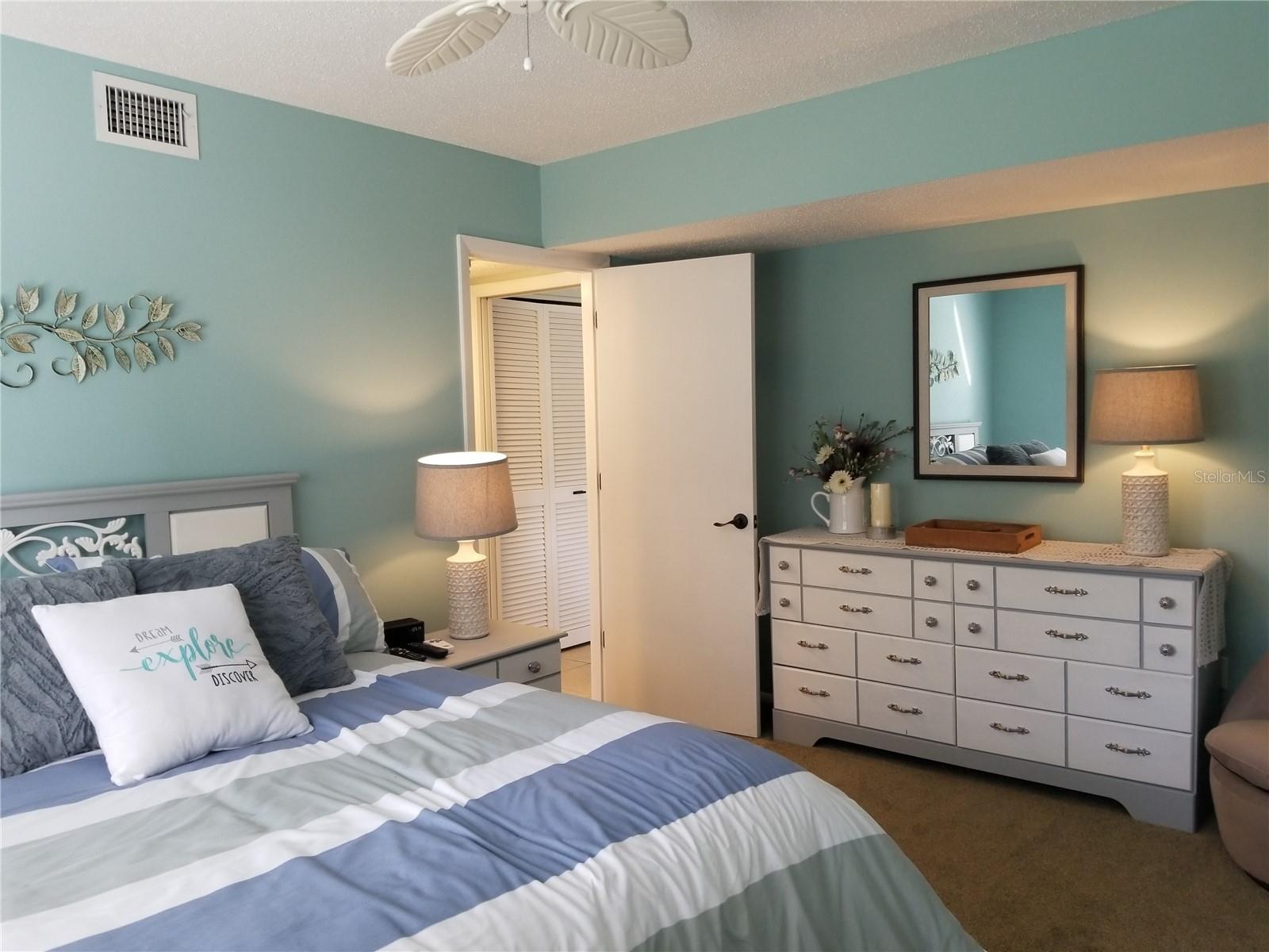 5630 GOLF POINTE DR #108, SARASOTA, FL, 34243