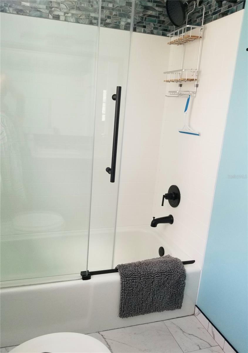 5630 GOLF POINTE DR #108, SARASOTA, FL, 34243