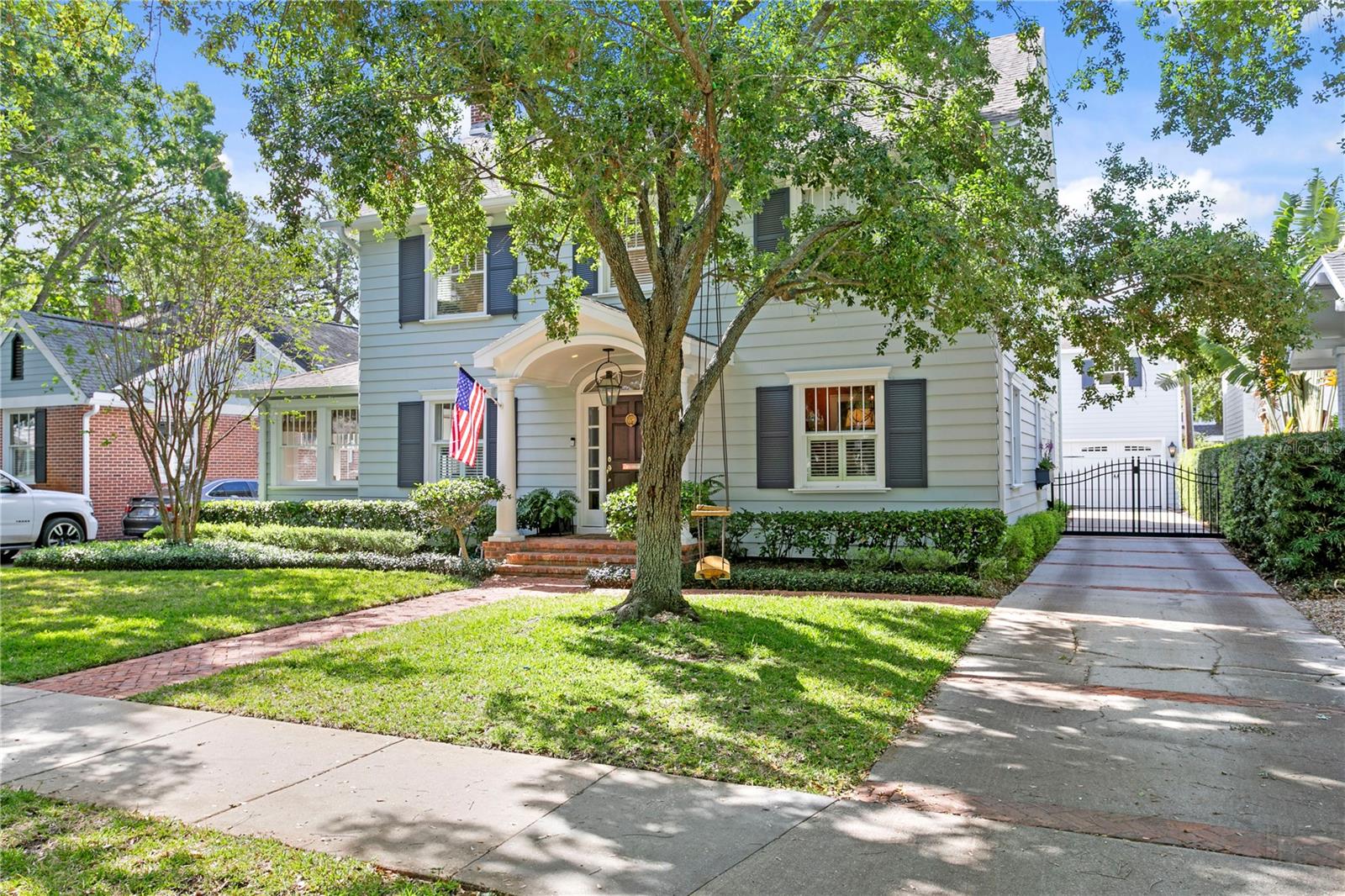 2512 W SUNSET DR, TAMPA, FL, 33629