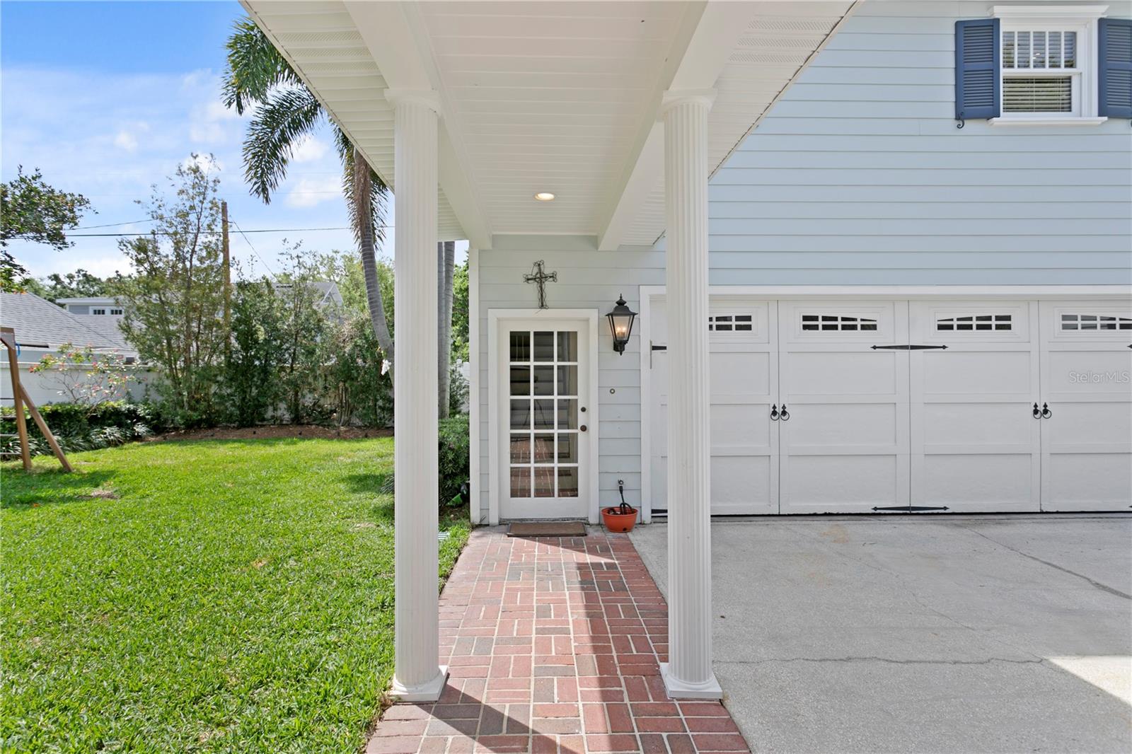2512 W SUNSET DR, TAMPA, FL, 33629
