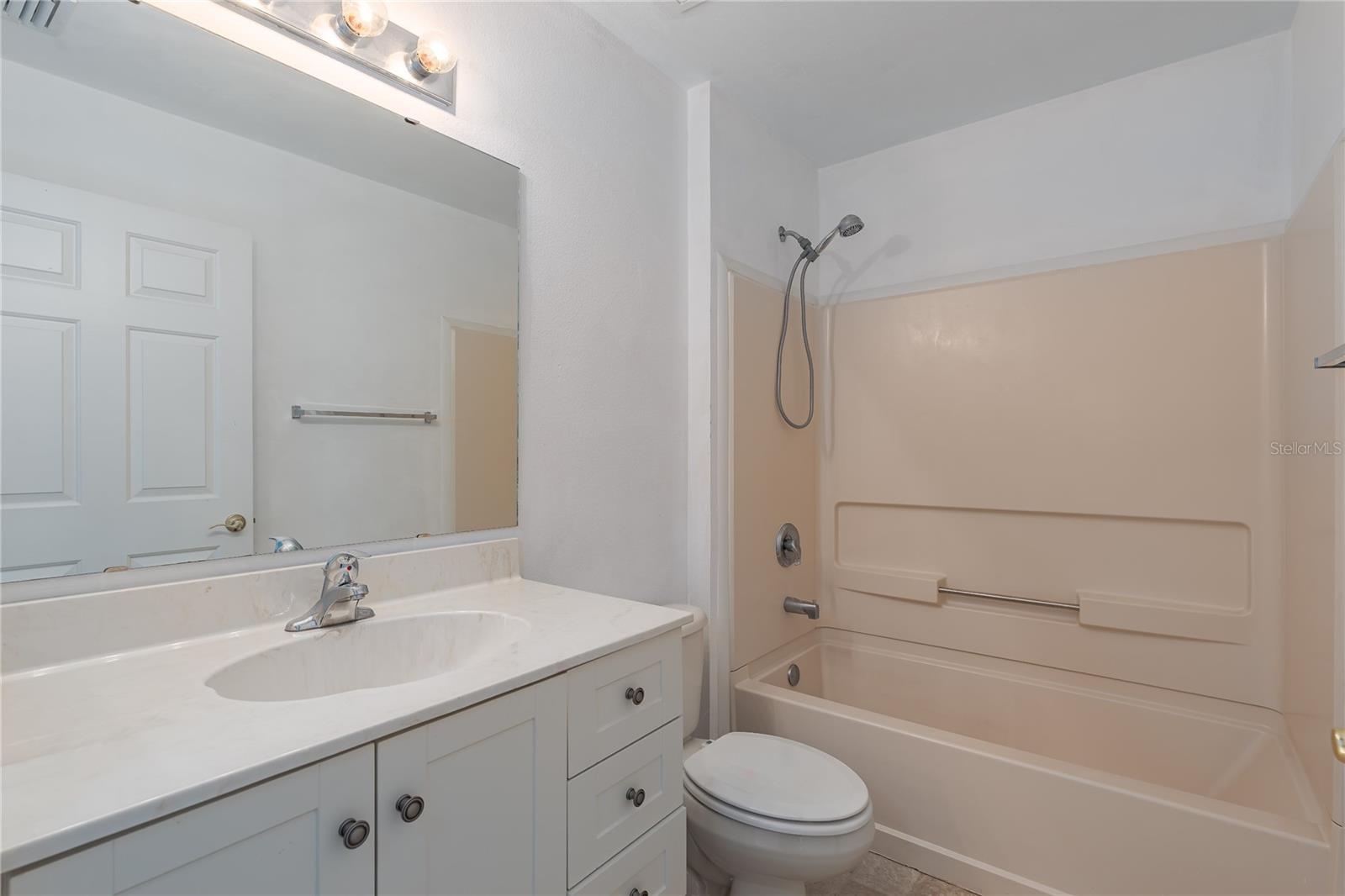 12131 WARWICK CIR, PARRISH, FL, 34219