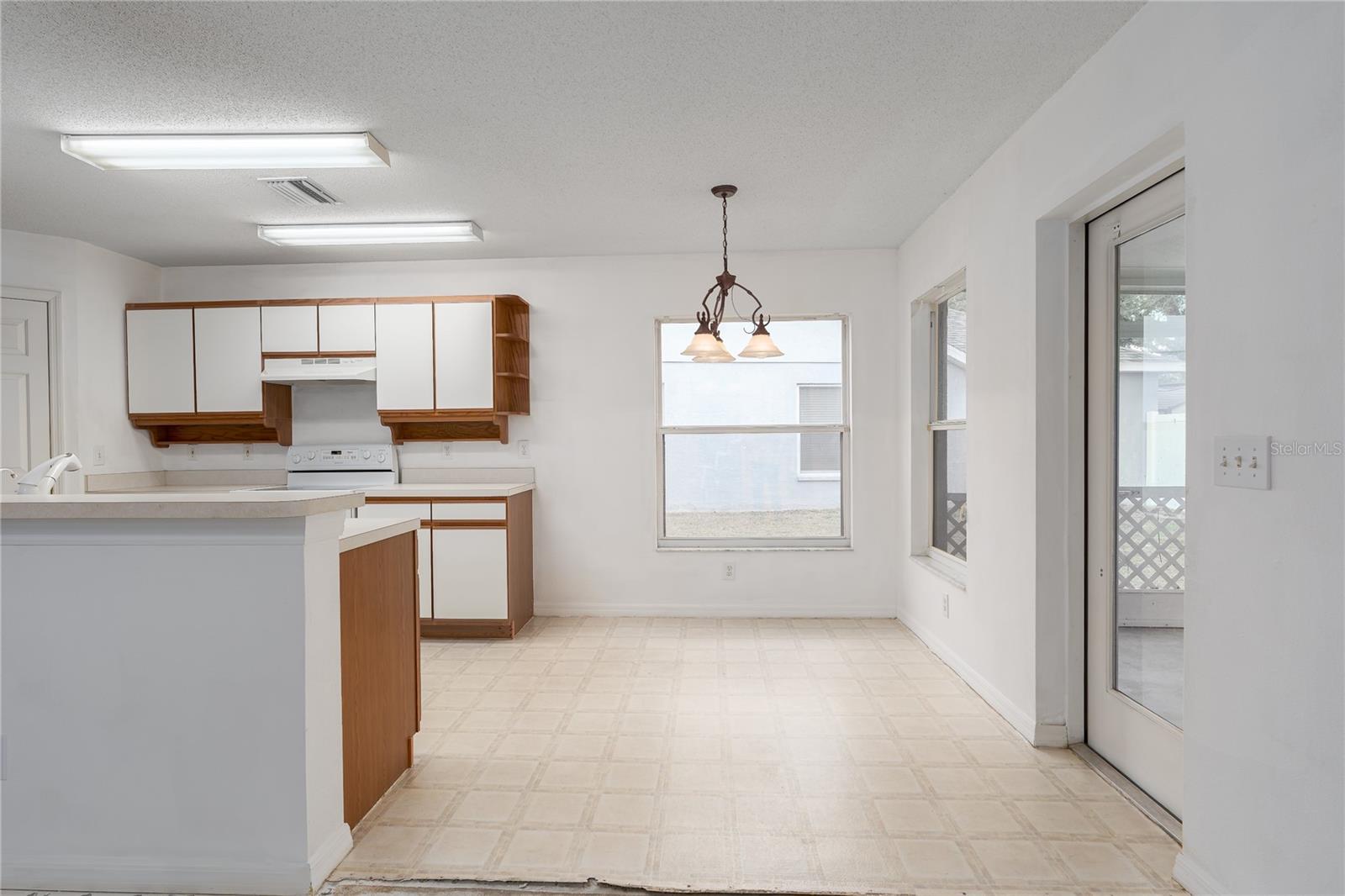 12131 WARWICK CIR, PARRISH, FL, 34219