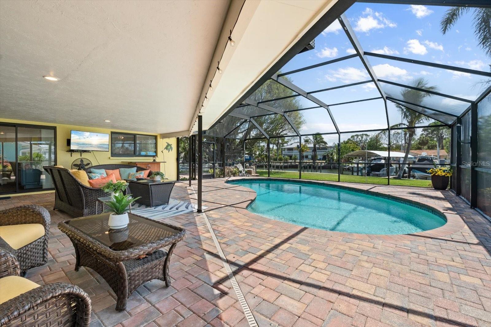 7109 WESTMORELAND DR, SARASOTA, FL, 34243