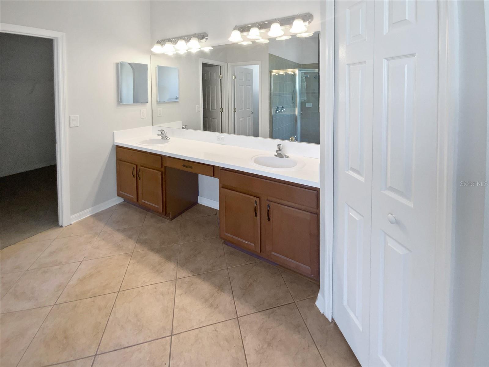 4249 HAWKSLEY PL, WESLEY CHAPEL, FL, 33545