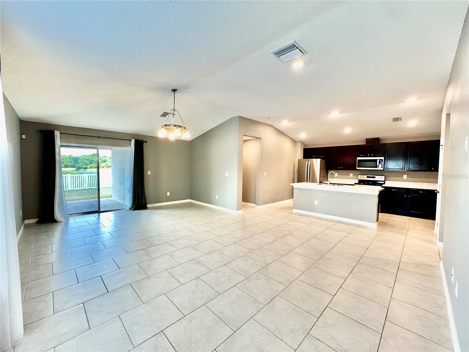 7315 SUNSHINE BRIDGE AVE, GIBSONTON, FL, 33534