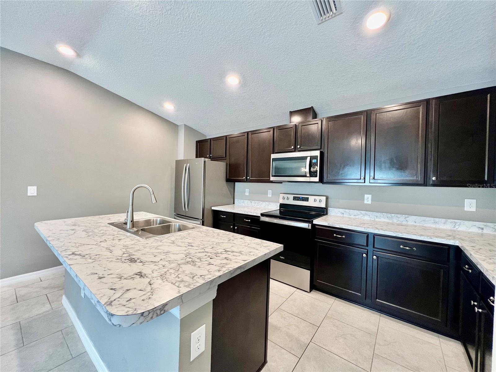 7315 SUNSHINE BRIDGE AVE, GIBSONTON, FL, 33534