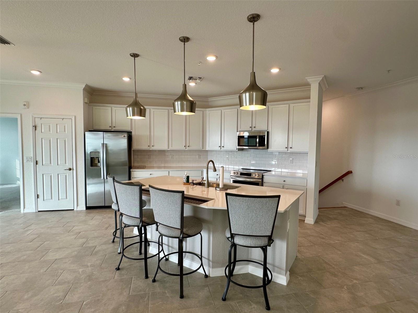 10027 CROOKED CREEK DR #201, VENICE, FL, 34293