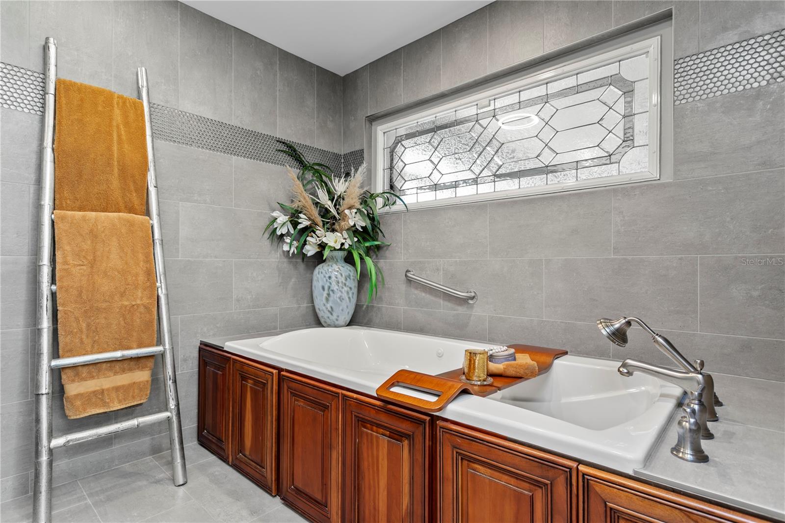 Primary bathroom with relaxing soaking tub.