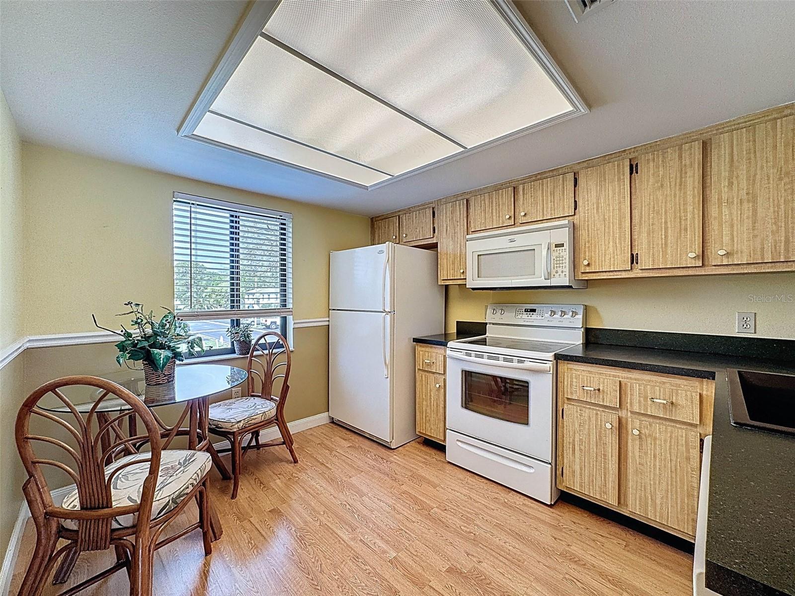 110 W CYPRESS CT, OLDSMAR, FL, 34677