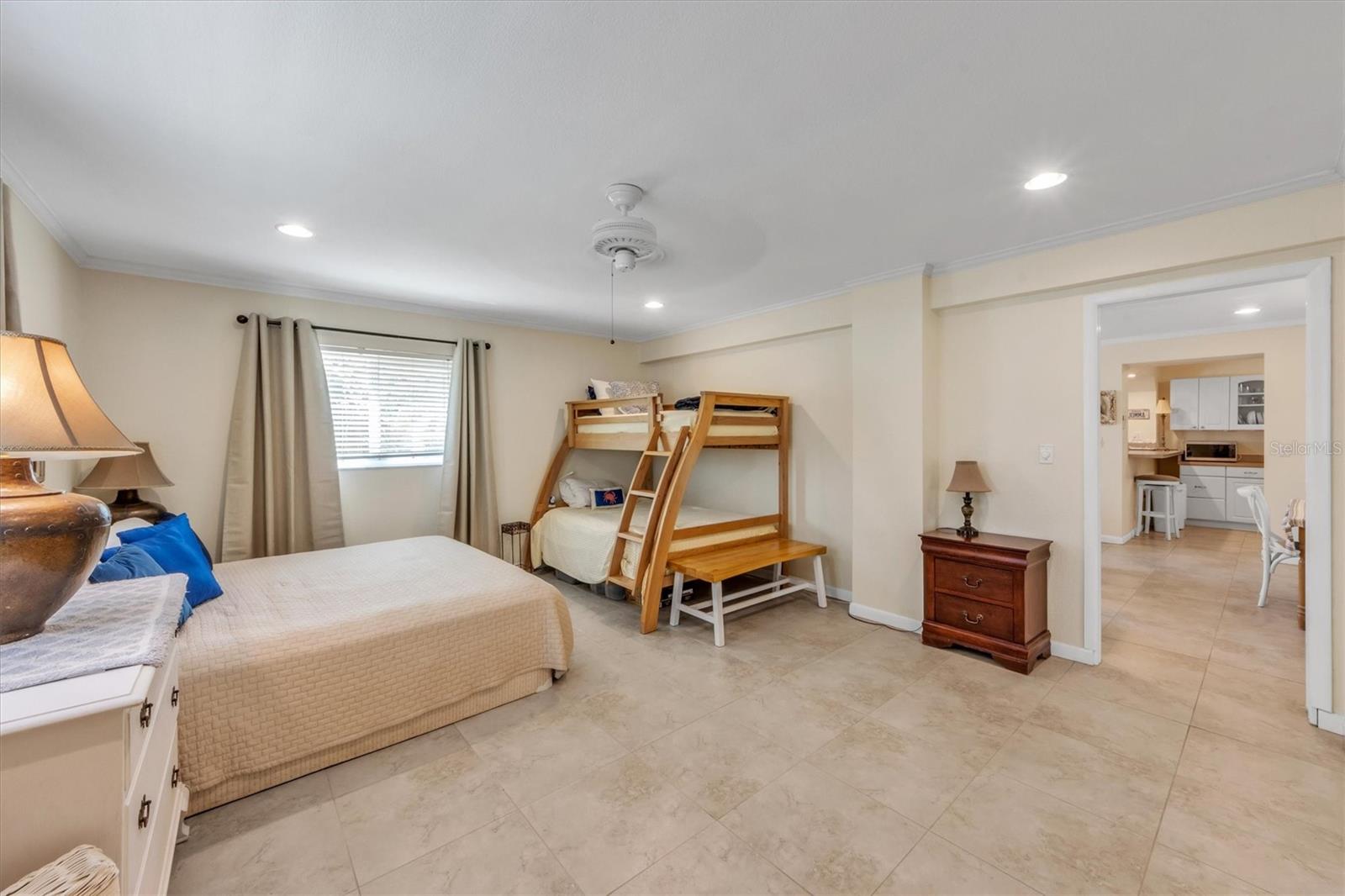 216 69TH ST, HOLMES BEACH, FL, 34217